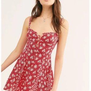 Free People Don't Dare Floral red dress - M
